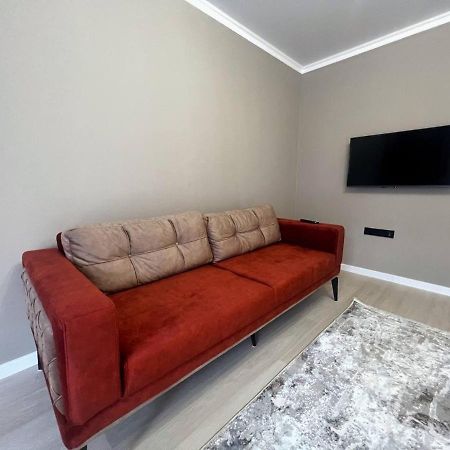 Oner Apartment Almaty Exterior photo